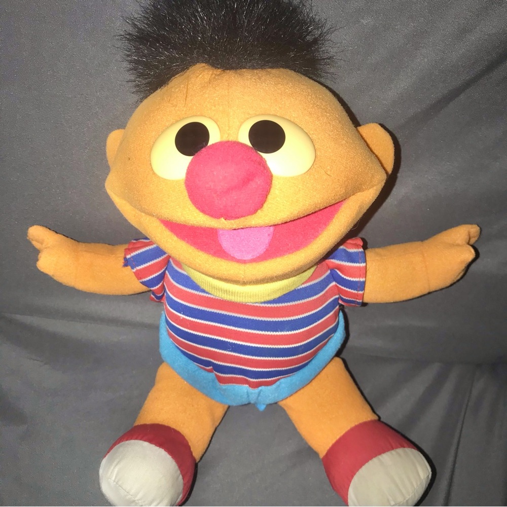 Vintage 1996 tyco Tickle me Ernie Interactive plush Sesame Street